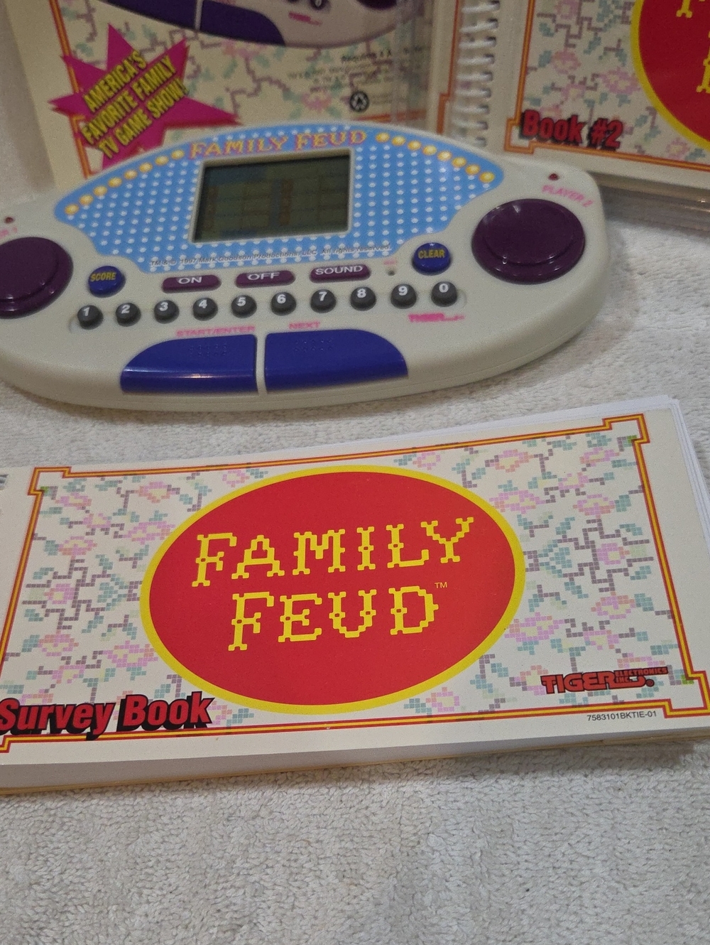 FAMILY FEUD GAME - Picture 4 of 5